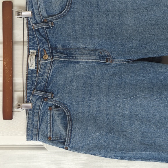 Abercrombie & Fitch '90s Relaxed Fit High Rise Straight Leg Curve Love Jeans 34 - Picture 11 of 14